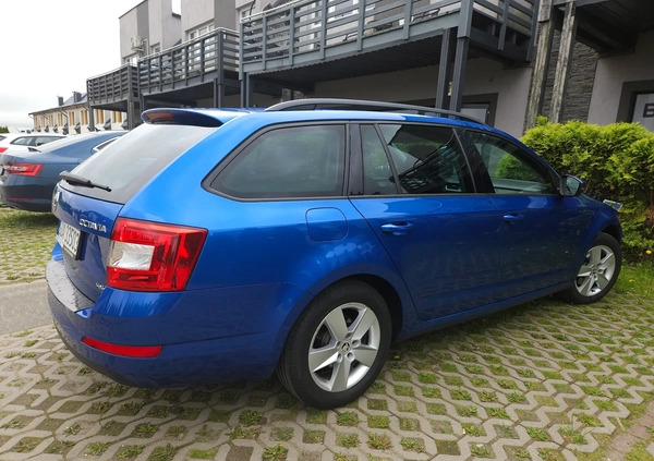 Skoda Octavia cena 36900 przebieg: 218500, rok produkcji 2016 z Piwniczna-Zdrój małe 137